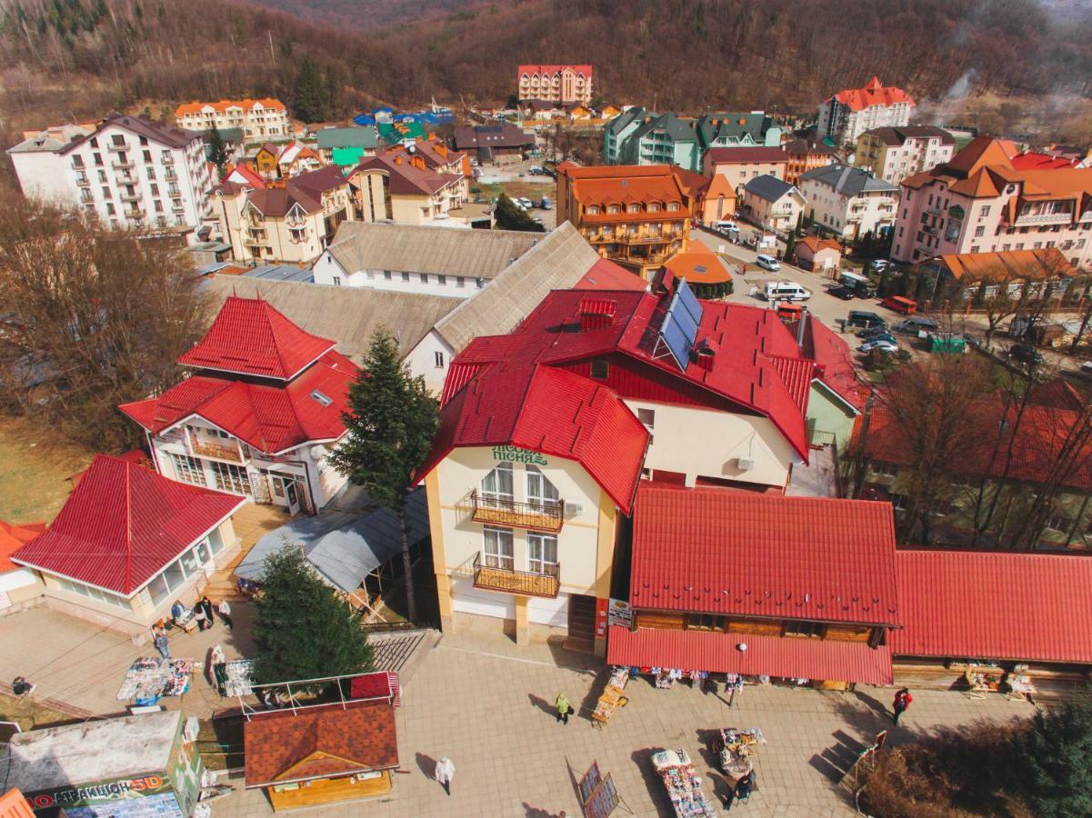 Kvasova Voda 酒店 *